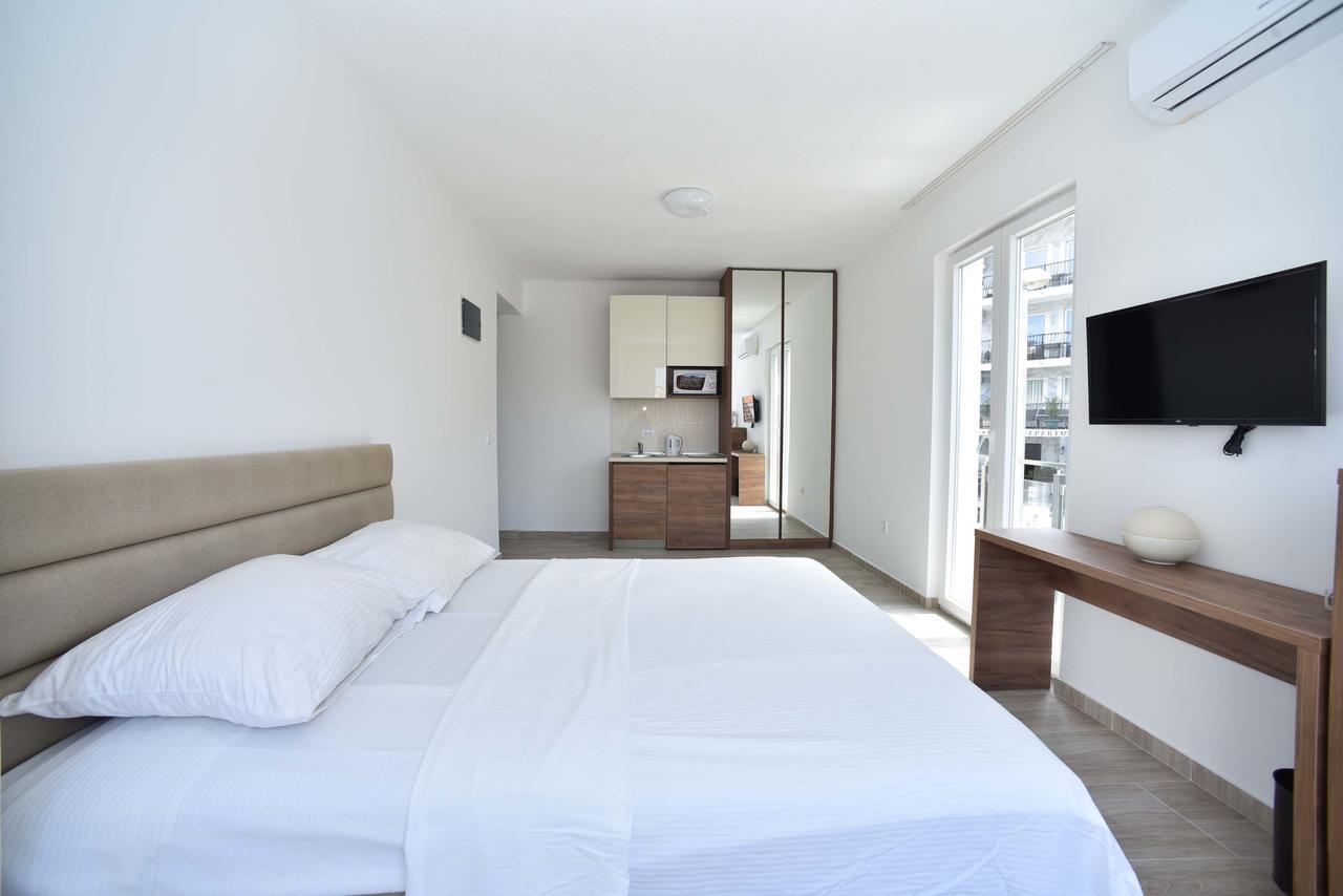 Apartment L Palace ブドヴァ エクステリア 写真