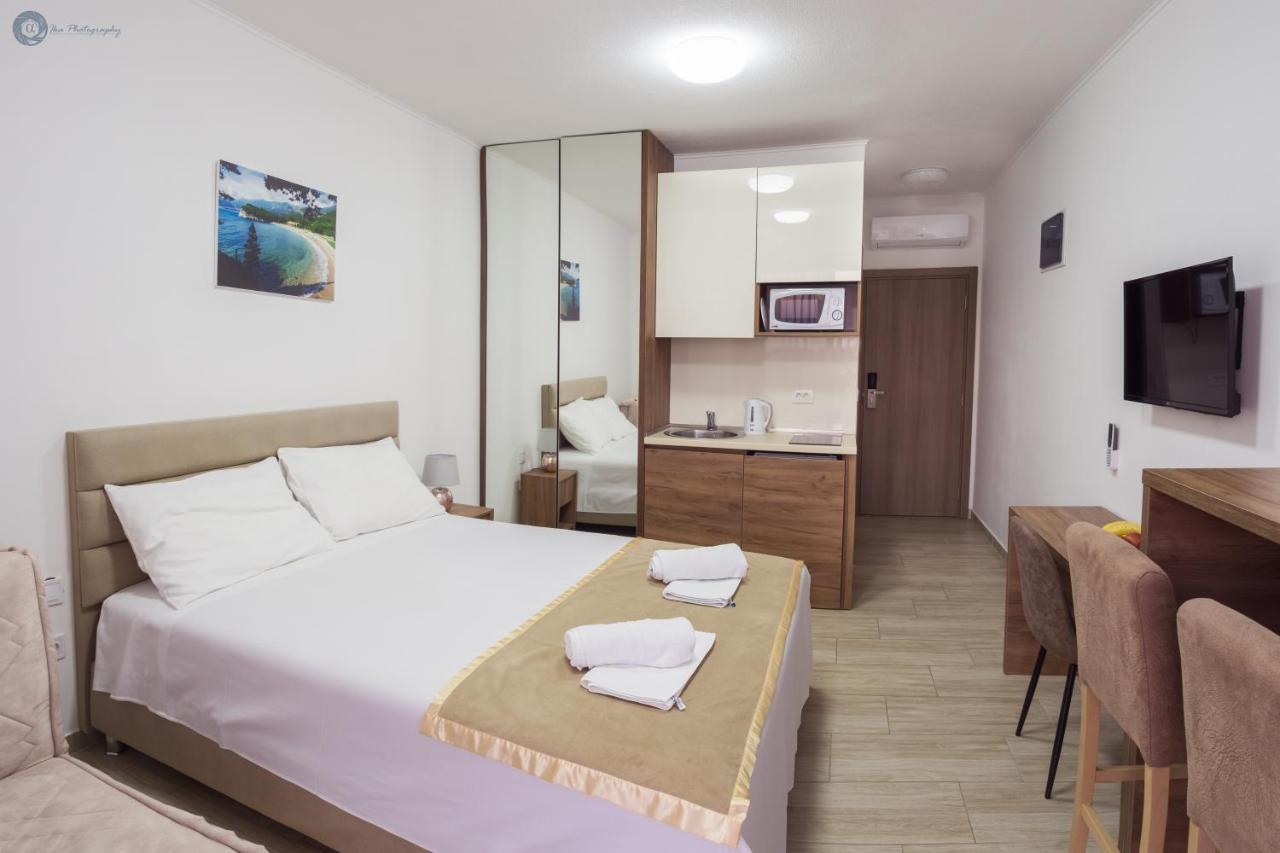 Apartment L Palace ブドヴァ エクステリア 写真